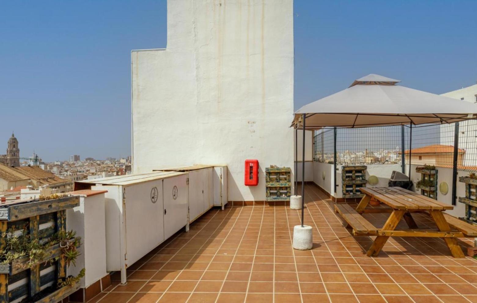 Apartamento Centrico La Merced - Free Parking & Free Gym Málaga Exterior foto